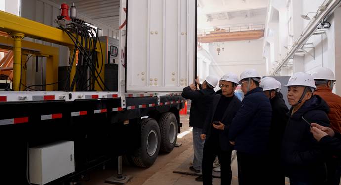 fe8384a0bca4e4b3fb3b2ed3b0fcaa98